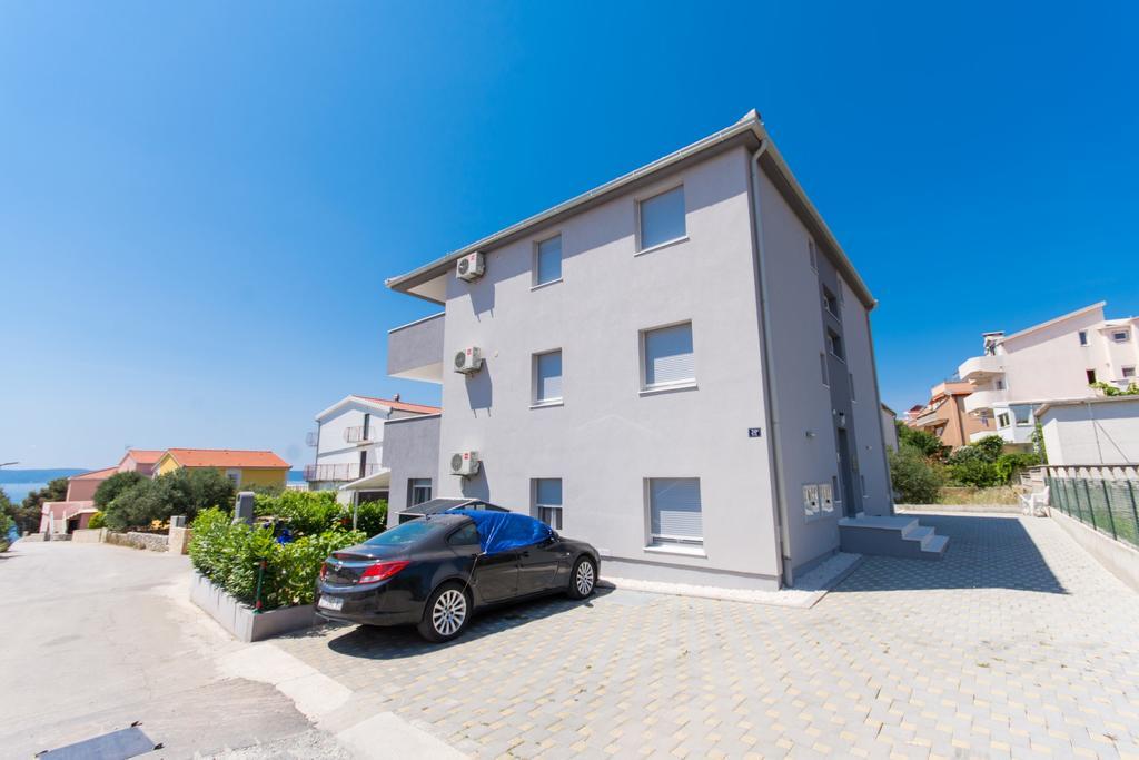 Apartment Flynn Trogir Exterior photo
