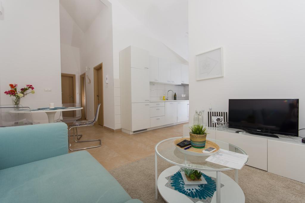 Apartment Flynn Trogir Exterior photo