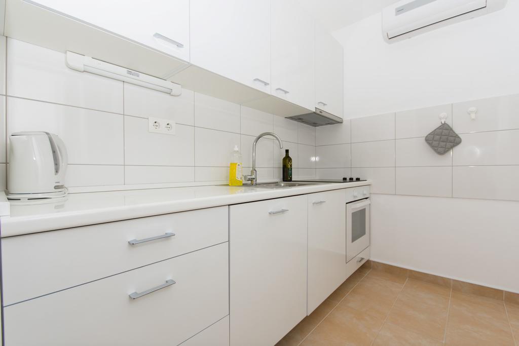 Apartment Flynn Trogir Exterior photo